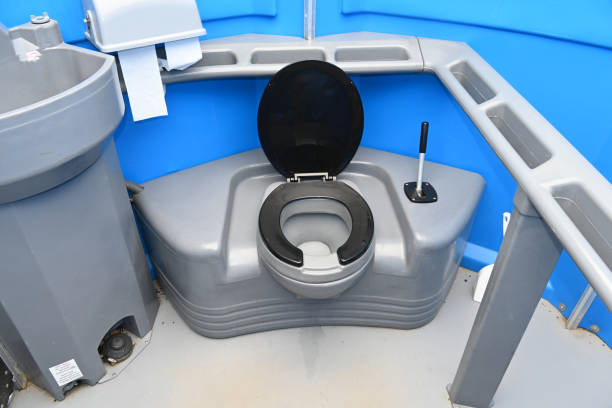 Best Best portable toilet rental  in Vaughn, WA
